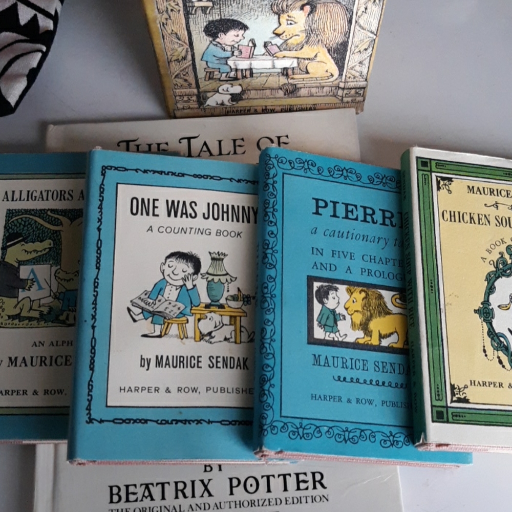 NUTSHELL LIBRARY & THE TALE OF MRS. TIGGY WINCKLE - Picture 1 of 8